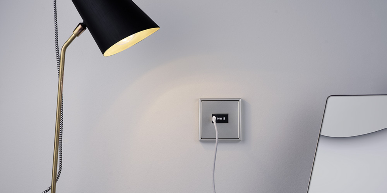Ladegerät USB PD 60 bei Robin Hartmann Elektrotechnik GmbH in Usingen