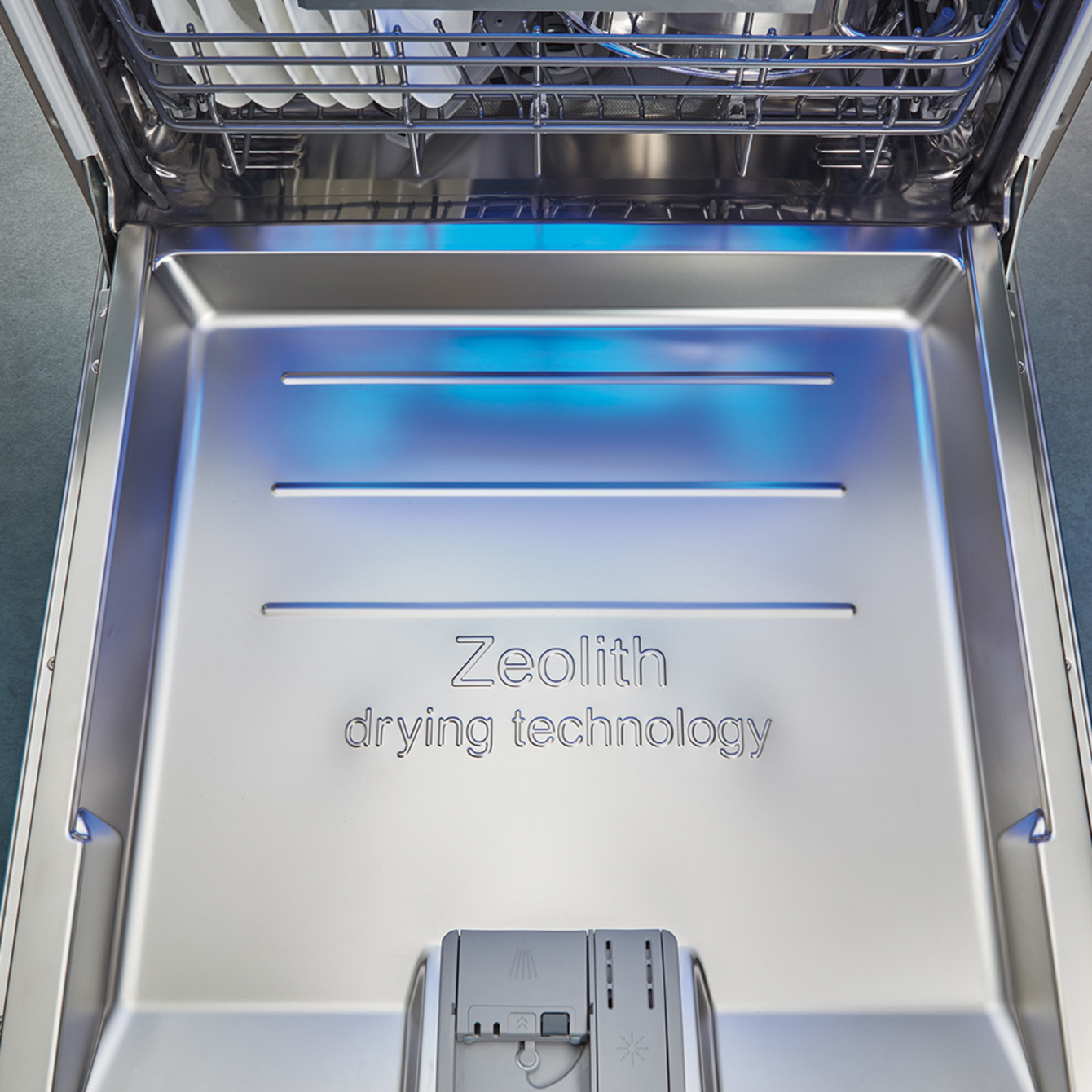Zeolith Trocknen – Für glänzende Spülergebnisse bei Robin Hartmann Elektrotechnik GmbH in Usingen