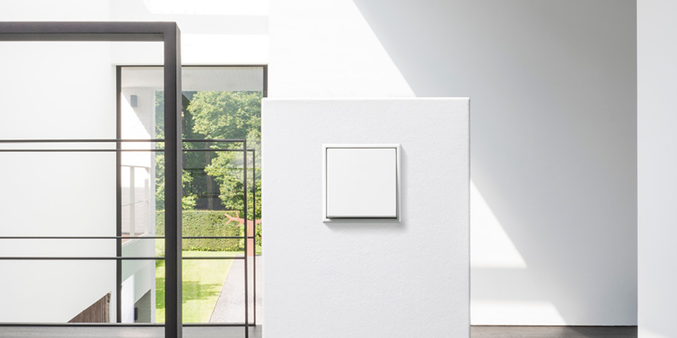 JUNG Schalterprogramme bei Robin Hartmann Elektrotechnik GmbH in Usingen